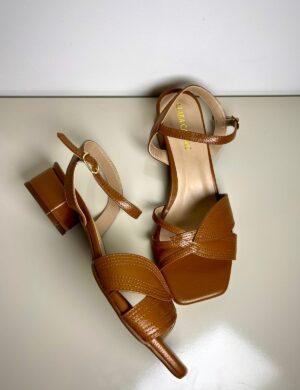 SANDÁLIA FOLHA CARAMELO