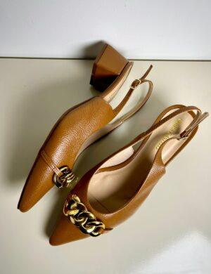 SCARPIN CARAMELO C/FERRAGEM